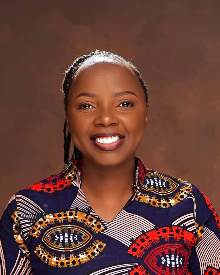 The Art of Drawing Readers In: Your attractive post title goes here